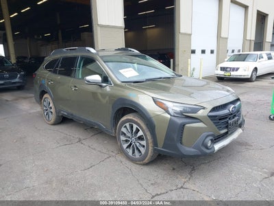Subaru Outback 2023
