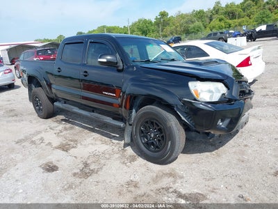 TOYOTA TACOMA 2015