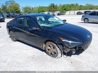 HYUNDAI ELANTRA 2022