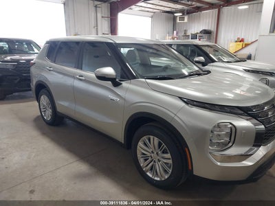 Mitsubishi Outlander phev 2024
