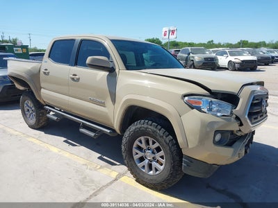 TOYOTA TACOMA 2017