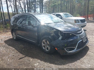 CHRYSLER PACIFICA 2017
