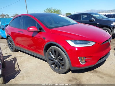 Tesla Model x 2019