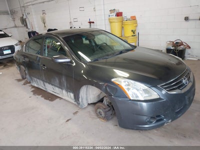 Nissan Altima 2011