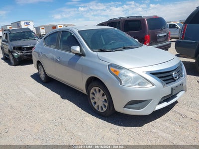 Nissan Versa 2016