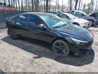 HYUNDAI ELANTRA 2022