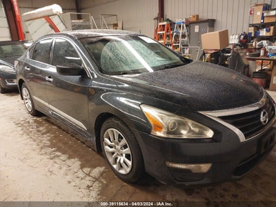 Nissan Altima 2015