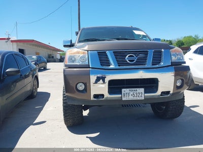 Nissan Titan 2014