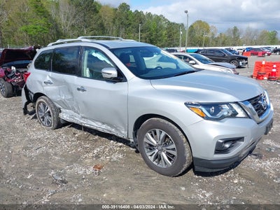 NISSAN PATHFINDER 2019