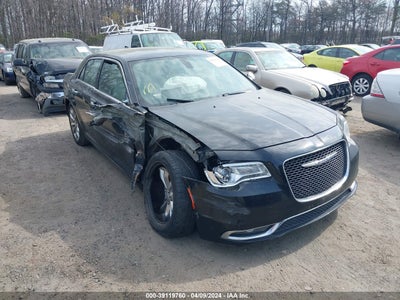 CHRYSLER 300 2018