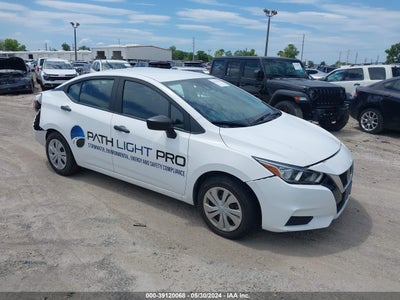 NISSAN VERSA 2021