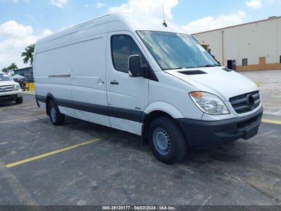 Mercedes-benz Sprinter 2013