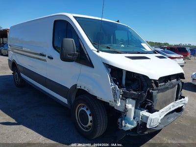 Ford Transit-250 2022