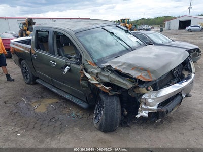 NISSAN TITAN 2004