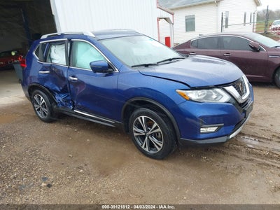 NISSAN ROGUE 2017