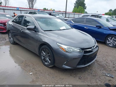 TOYOTA CAMRY 2017