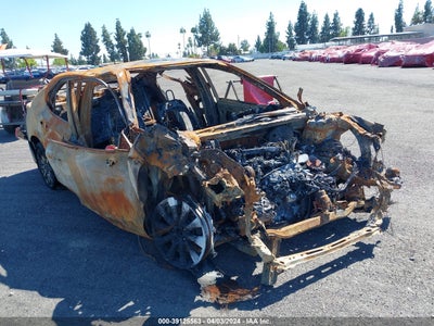 TOYOTA CAMRY 2019