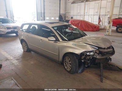 VOLVO V50 2005