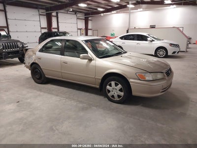 TOYOTA CAMRY 2001