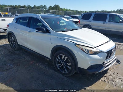 INFINITI QX30 2018