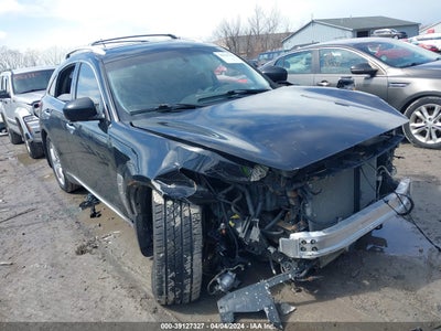 INFINITI FX35 2010