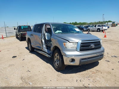 TOYOTA TUNDRA 2011