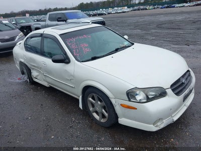NISSAN MAXIMA 2001