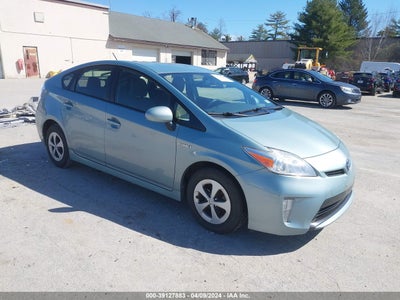 TOYOTA PRIUS 2014