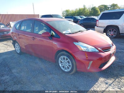TOYOTA PRIUS V 2014