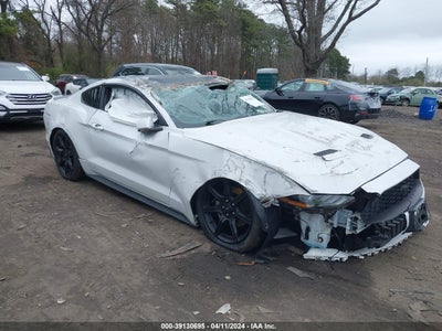 FORD MUSTANG 2020