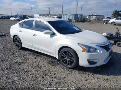 NISSAN ALTIMA 2015