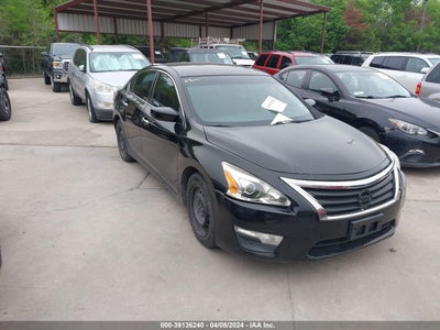 Nissan Altima 2015