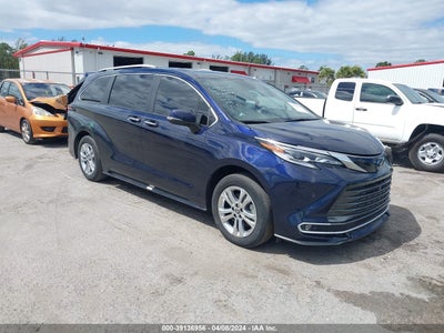 TOYOTA SIENNA 2022
