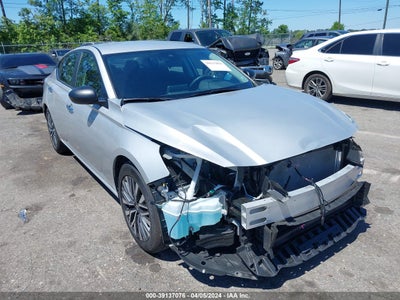 Nissan Altima 2024