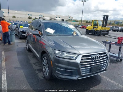 AUDI Q7 2018