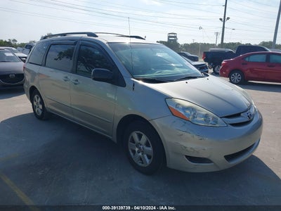 TOYOTA SIENNA 2006