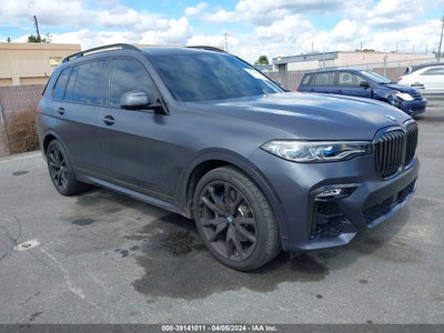BMW X7 2021