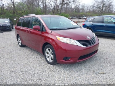 Toyota Sienna 2013