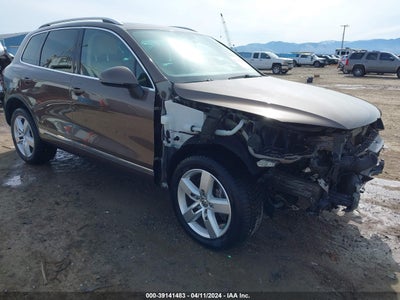 VOLKSWAGEN TOUAREG 2013
