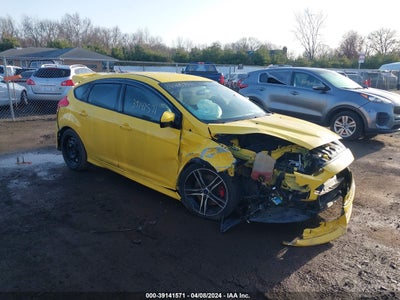 FORD FOCUS ST 2017