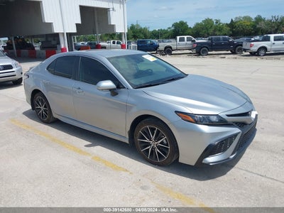 TOYOTA CAMRY 2023