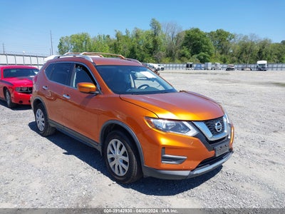 NISSAN ROGUE 2017