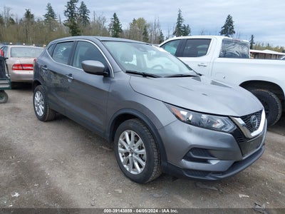 Nissan Rogue sport 2021