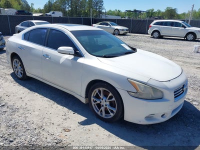 NISSAN MAXIMA 2012