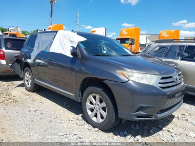 TOYOTA HIGHLANDER 2013