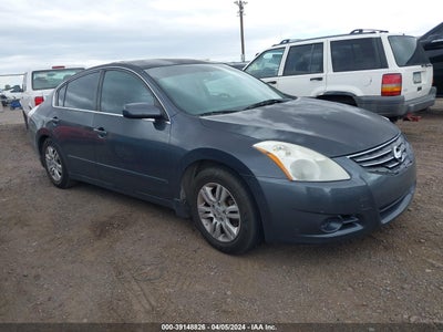 Nissan Altima 2012