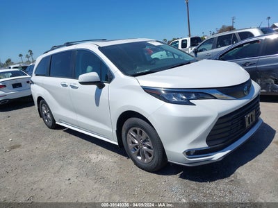 TOYOTA SIENNA 2023