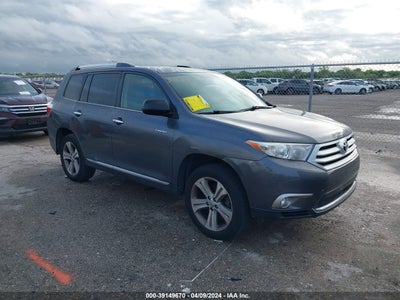TOYOTA HIGHLANDER 2013