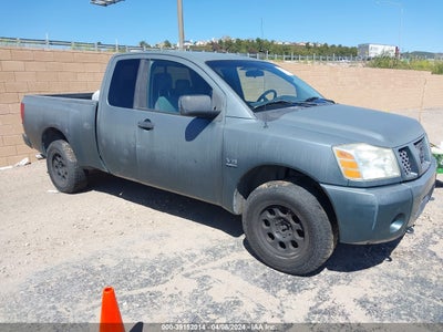 Nissan Titan 2004