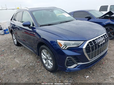 AUDI Q3 2022